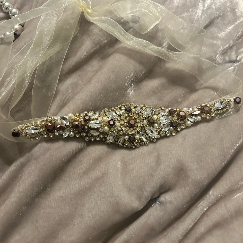 Used necklaces - Picture 14 of 14